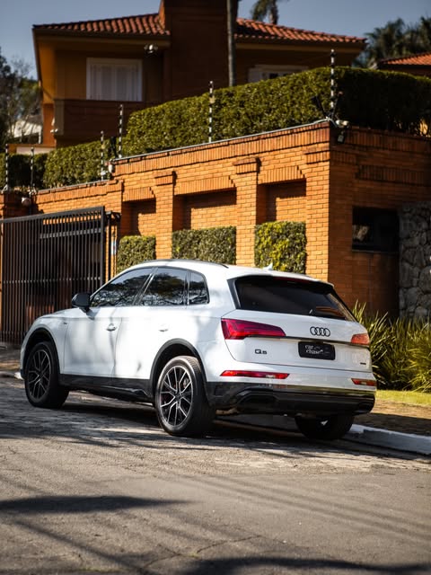 AUDI Q5 S LINE BLACK - Imagem 2