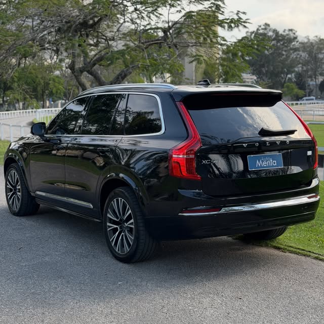VOLVO XC90 T8 INSCRIPTION EXPRESSION HYBRID - Imagem 3