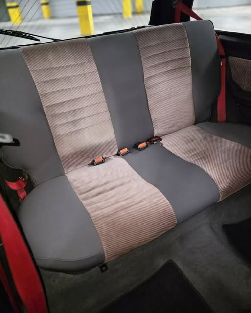 FIAT UNO 1.6R - Imagem 6