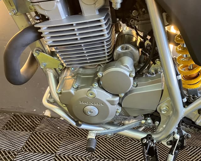 HONDA XR 250 - Imagem 7