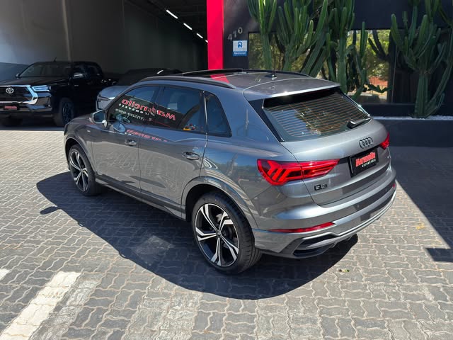 AUDI Q3 PERFORMANCE BLACK QUATTRO - Imagem 6