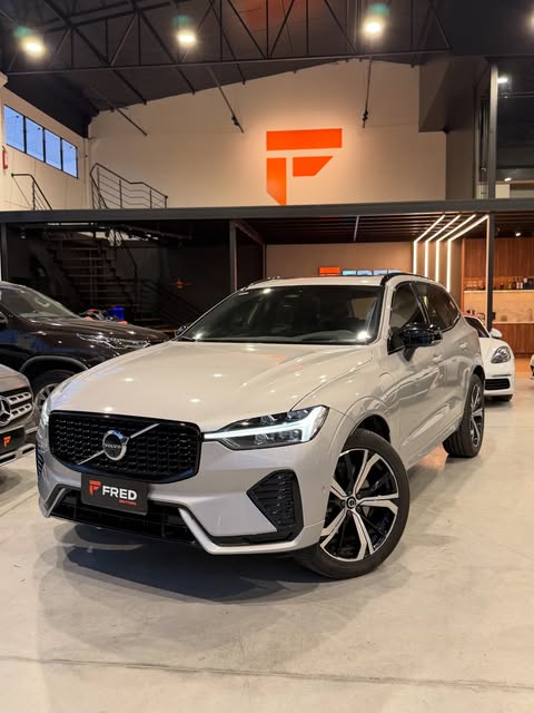 VOLVO XC60 T-8 ULTIM.DARK - Imagem 1