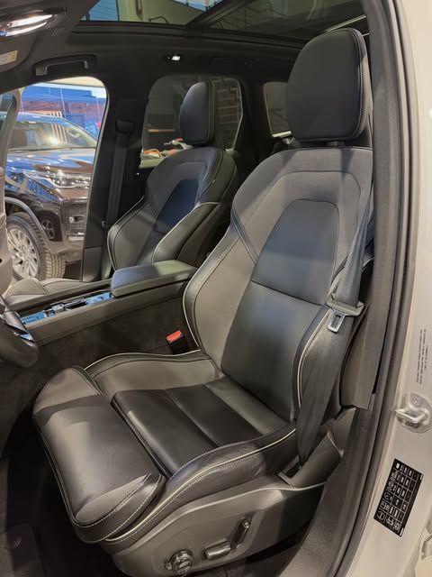 VOLVO XC60 T-8 ULTIM.DARK - Imagem 3