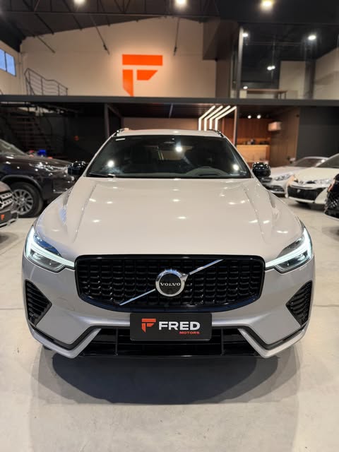 VOLVO XC60 T-8 ULTIM.DARK - Imagem 4
