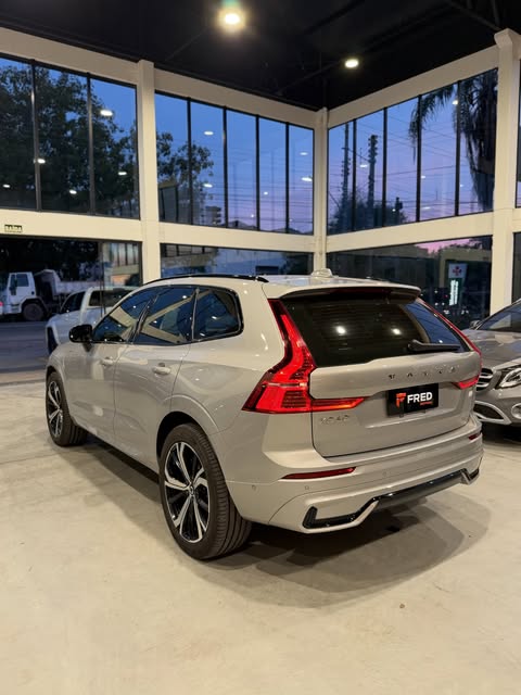 VOLVO XC60 T-8 ULTIM.DARK - Imagem 5
