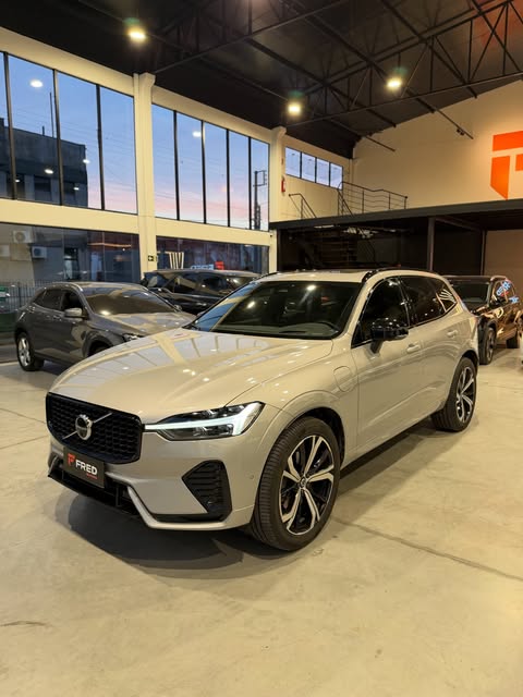 VOLVO XC60 T-8 ULTIM.DARK - Imagem 6