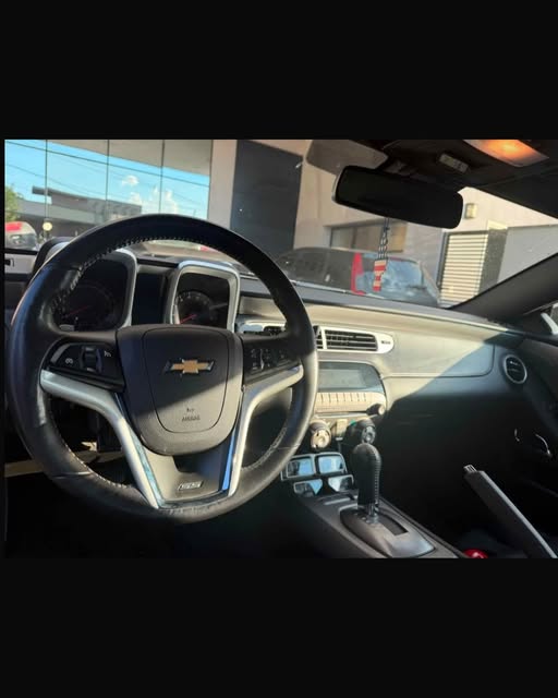 CHEVROLET CAMARO SS - Imagem 2