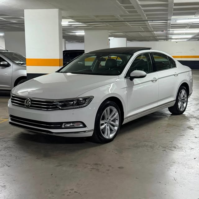 VOLKSWAGEN PASSAT HIGHLINE - Imagem 2