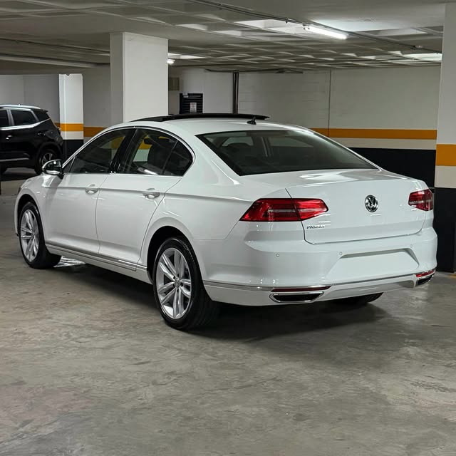 VOLKSWAGEN PASSAT HIGHLINE - Imagem 3
