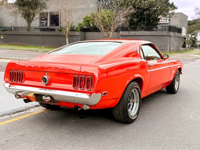 FORD MUSTANG FASTBACK - Imagem 2