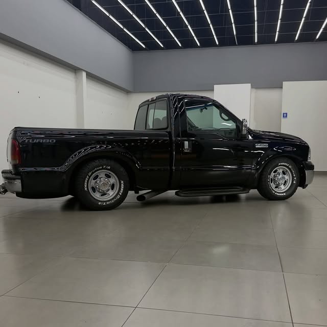 FORD F-250 XL-L - Imagem 6