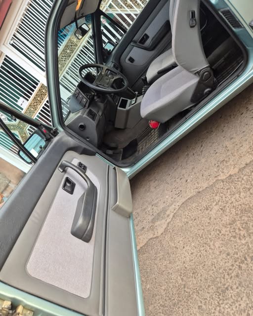 VOLKSWAGEN VOYAGE GL - Imagem 4