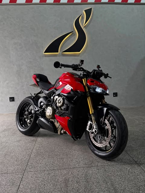 DUCATI STREETFIGHTER V4 S - Imagem 1