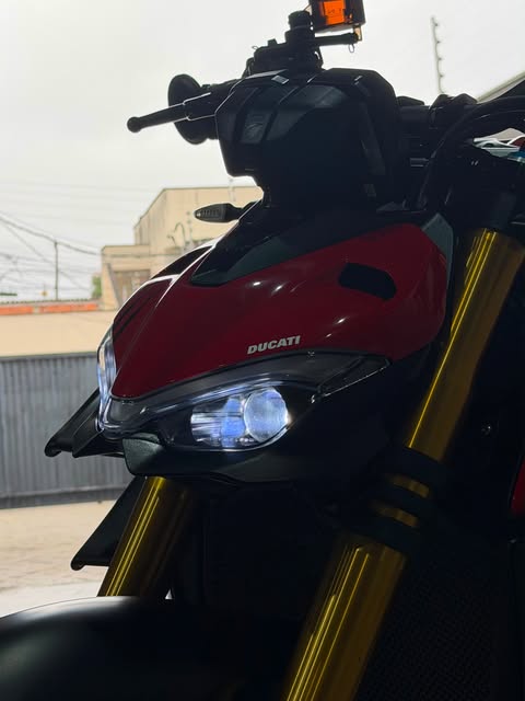 DUCATI STREETFIGHTER V4 S - Imagem 4