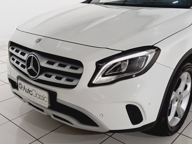 MERCEDES-BENZ GLA 200 ADVANCE - Imagem 2