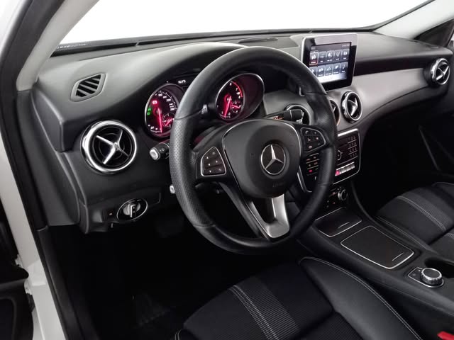 MERCEDES-BENZ GLA 200 ADVANCE - Imagem 6