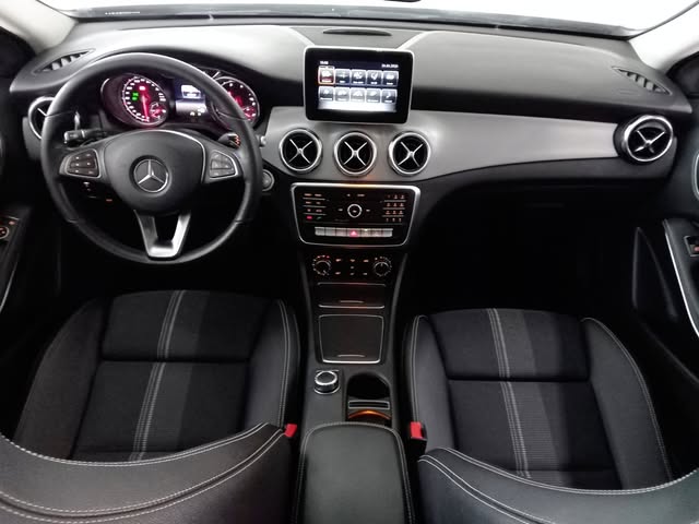 MERCEDES-BENZ GLA 200 ADVANCE - Imagem 9