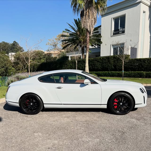 BENTLEY CONTINENTAL SUPERSPORT - Imagem 4