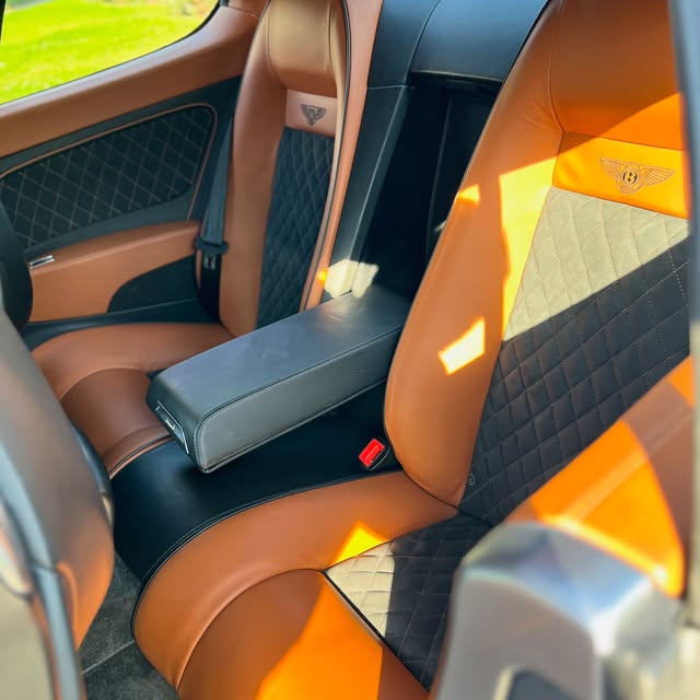 BENTLEY CONTINENTAL SUPERSPORT - Imagem 9