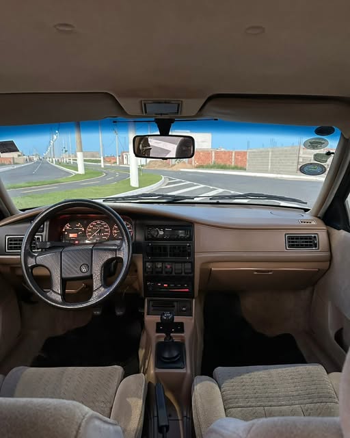 VOLKSWAGEN SANTANA GLSI - Imagem 15