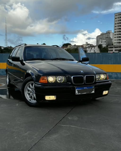 BMW 328I TOURING - Imagem 4