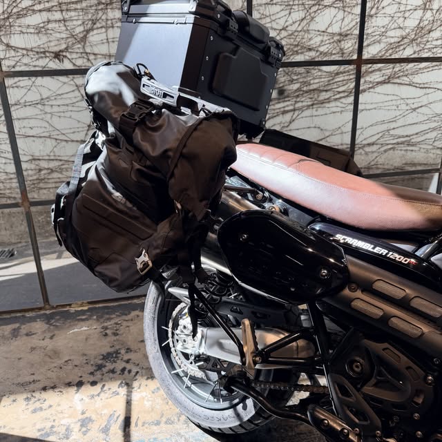 TRIUMPH BONNEVILLE SCRAMBLER 1200 XC - Imagem 5