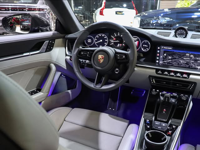 PORSCHE 911 TURBO S - Imagem 5