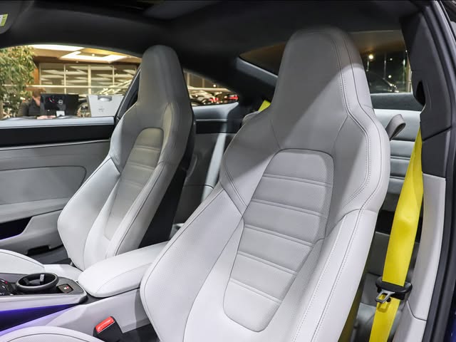 PORSCHE 911 TURBO S - Imagem 6