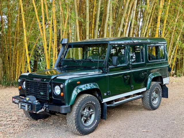 LAND ROVER DEFENDER - Imagem 1