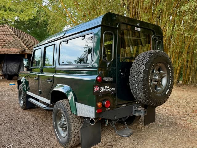 LAND ROVER DEFENDER - Imagem 2