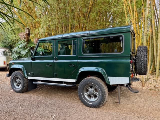 LAND ROVER DEFENDER - Imagem 6
