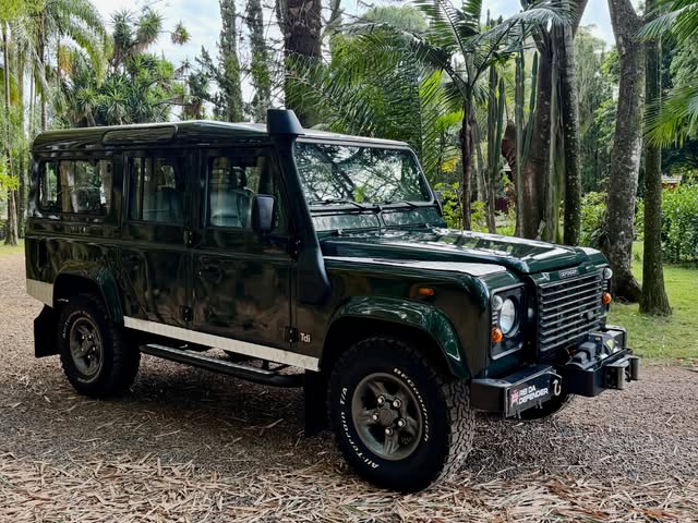 LAND ROVER DEFENDER - Imagem 8