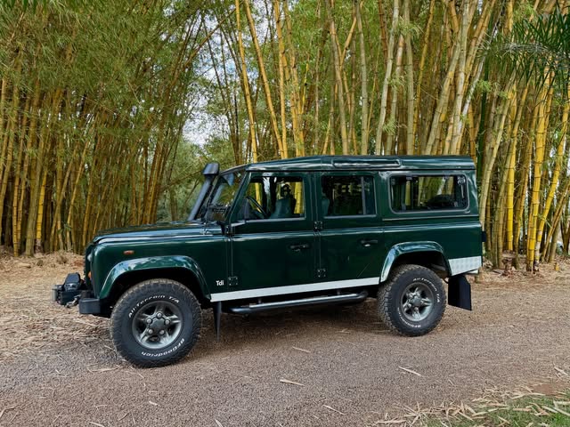 LAND ROVER DEFENDER - Imagem 9