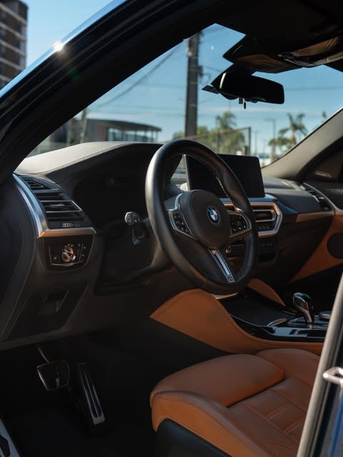 BMW X4 M40I - Imagem 2