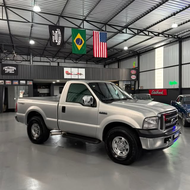 FORD F-250 XL-L - Imagem 1