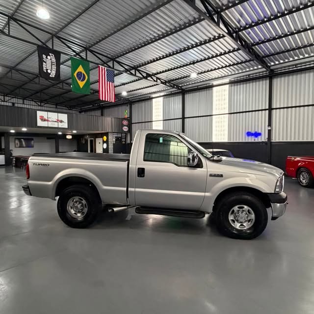 FORD F-250 XL-L - Imagem 2