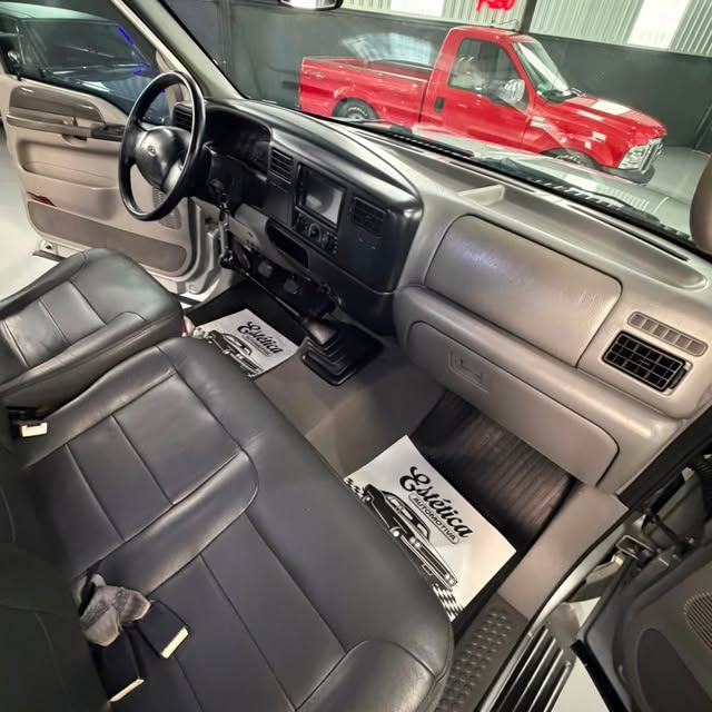 FORD F-250 XL-L - Imagem 13