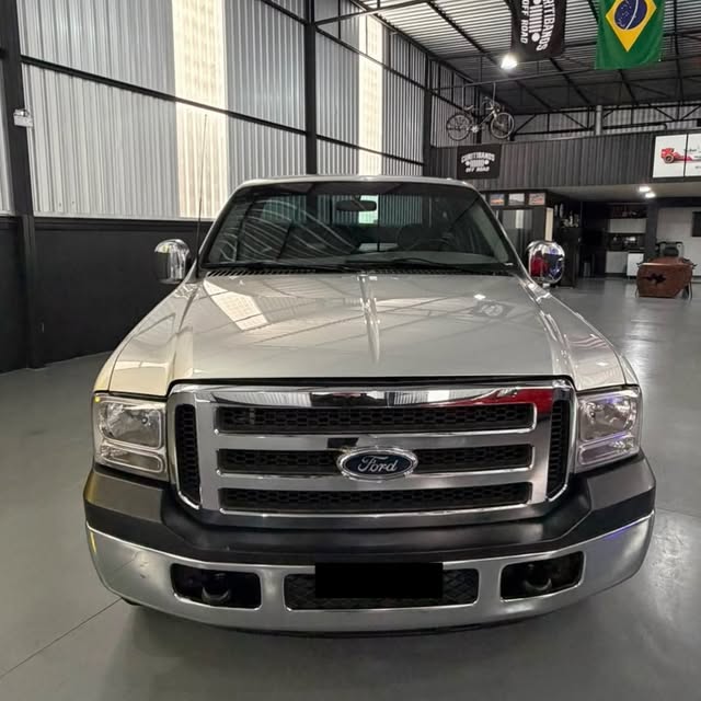 FORD F-250 XL-L - Imagem 4