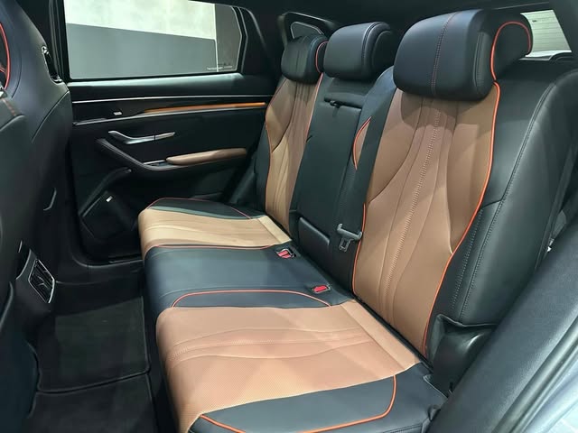BYD SONG PLUS 1.5 DM -I HÍBRIDO AUTOMÁTICO - Imagem 7