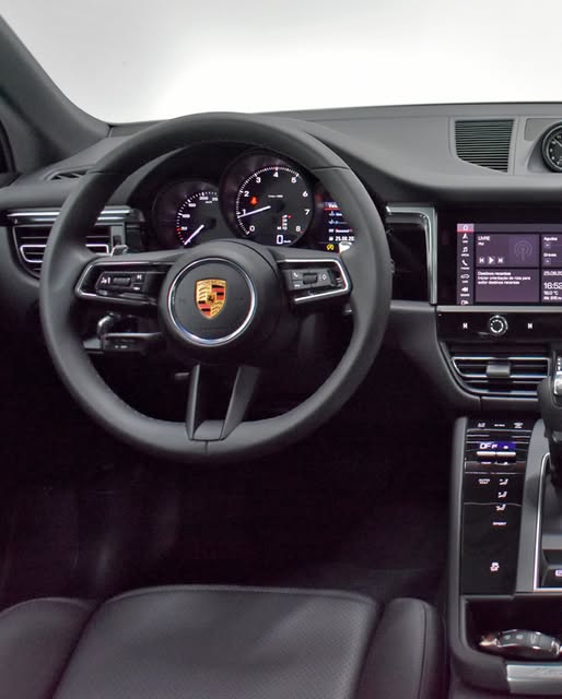 PORSCHE MACAN - Imagem 4