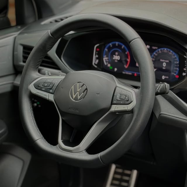 VOLKSWAGEN TAOS HIGHLINE 250TSI - Imagem 9