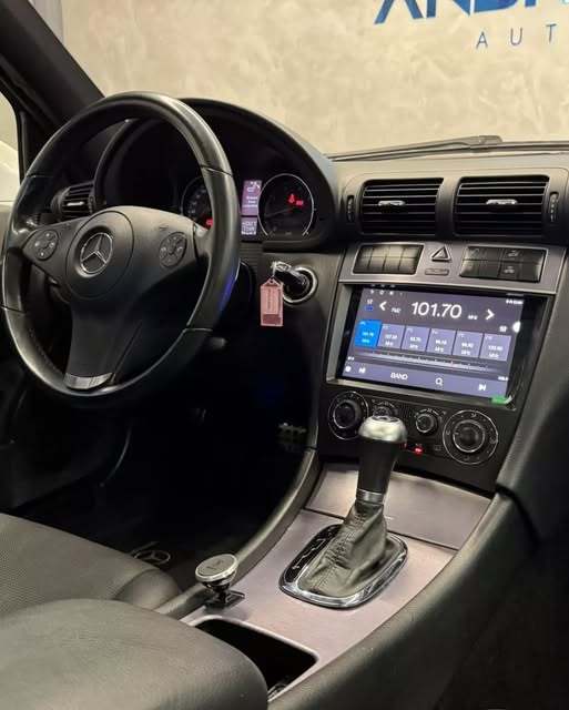 MERCEDES-BENZ CLC 200 KOMPRESSOR - Imagem 3