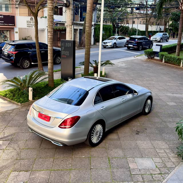 MERCEDES-BENZ C 200 AVANTGARDE - Imagem 5