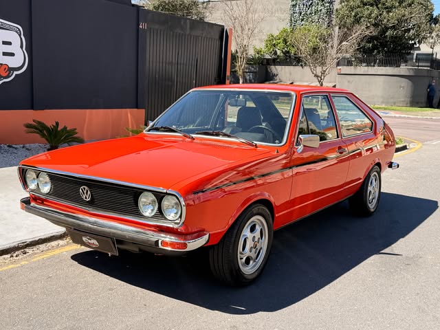 VOLKSWAGEN PASSAT TS - Imagem 1