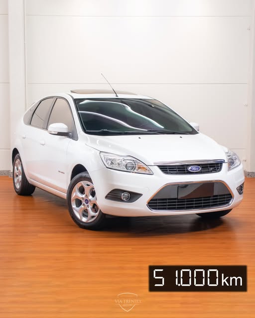 FORD FOCUS TITANIUM - Imagem 1