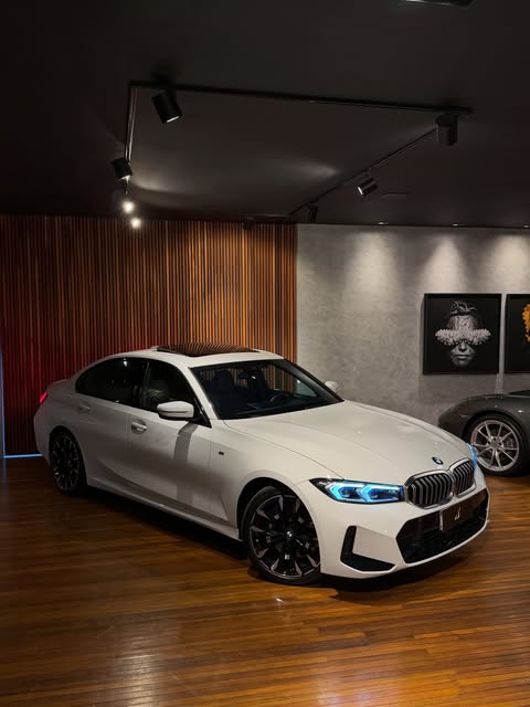 BMW 320I M SPORT - Imagem 2