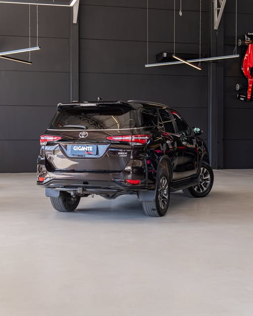 TOYOTA SW4 SRX PLATINUM - Imagem 2