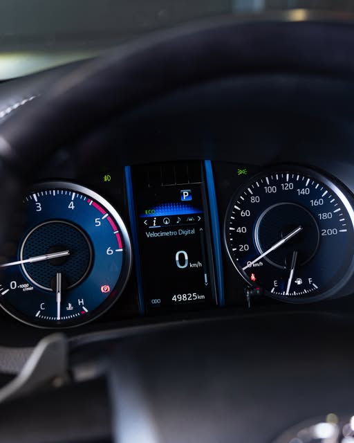 TOYOTA SW4 SRX PLATINUM - Imagem 5