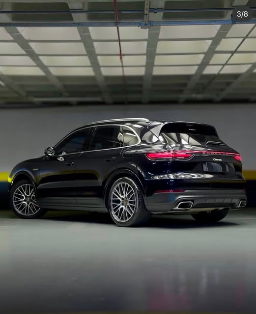 PORSCHE CAYENNE E-HYBRID - Imagem 2