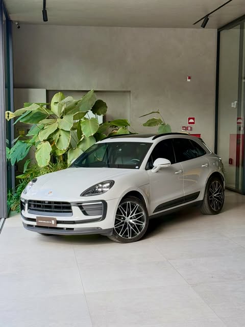 PORSCHE MACAN - Imagem 1
